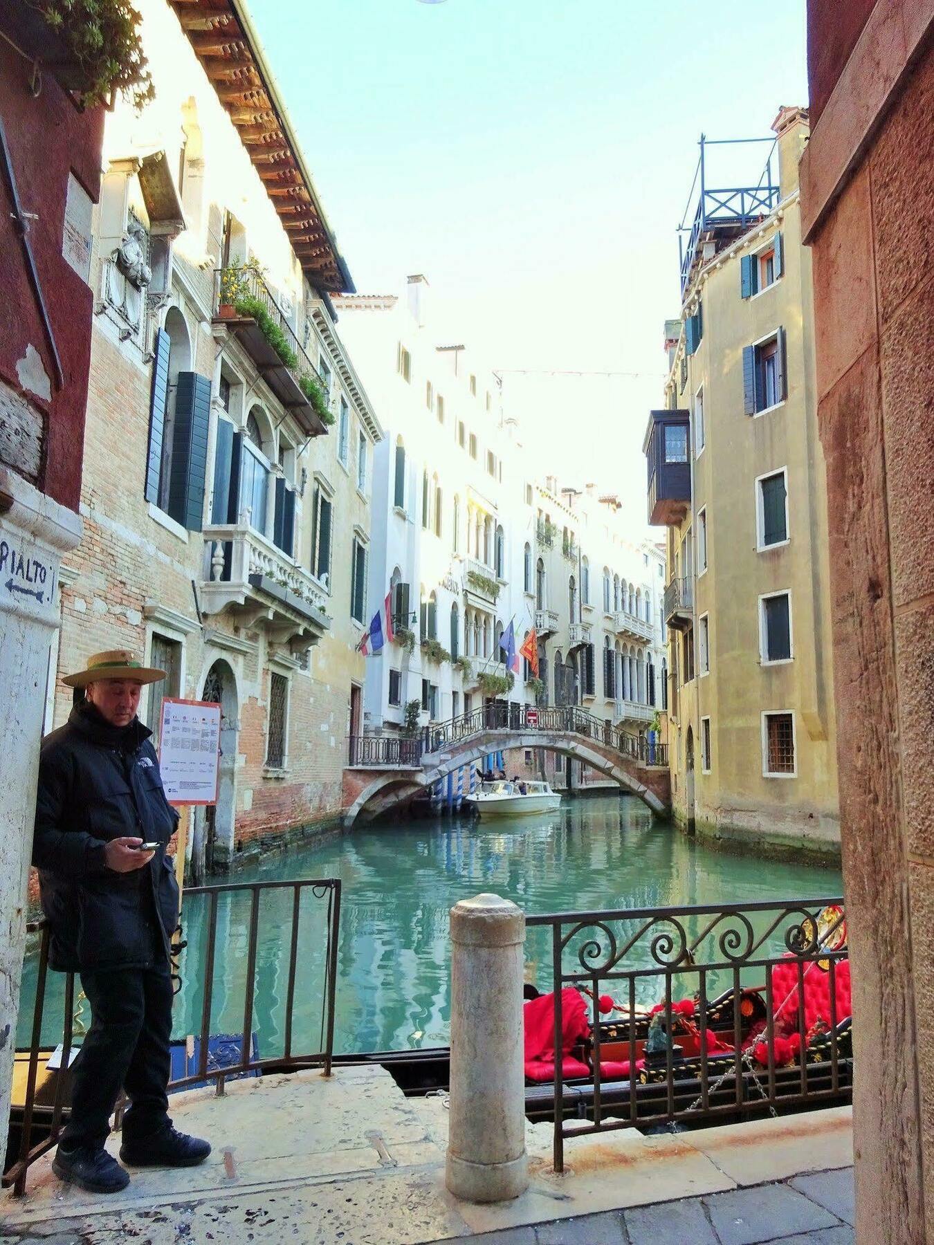 Youth Venice Palace Exterior photo